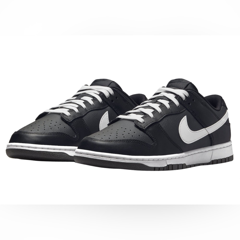 Nike Dunk Low - Black/White